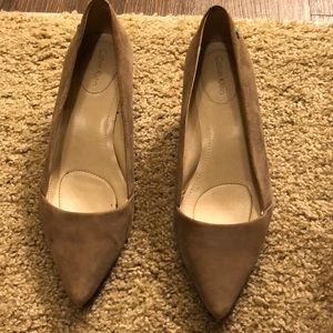 Size 8.5 Calvin Klein dressy wedges